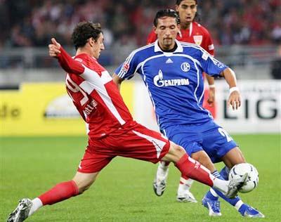 育能够超越 育能够超越